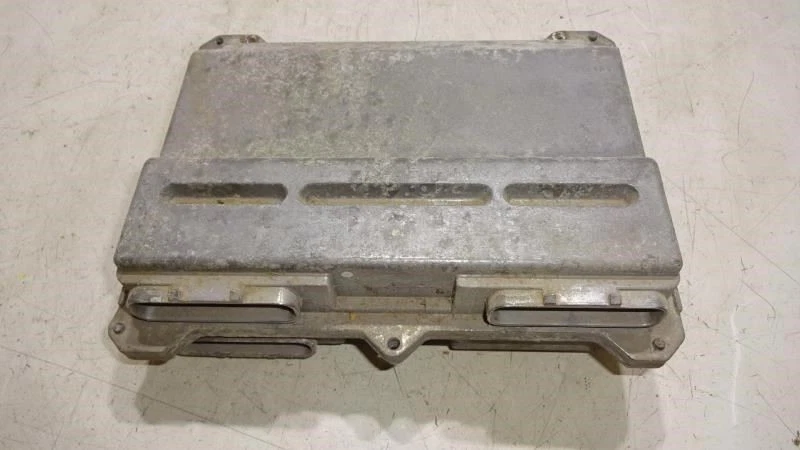 Engine ECM 3.4L AT ID: 16184737 Fits 94-95 Chevrolet Camaro 555183 Foto 2 de 4