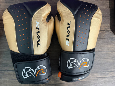 Rival RB10 Medium Mint Condition