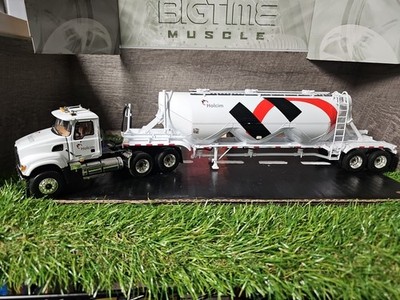 First Gear Holcim Dry Bulk Tanker Truck 1:34 Scale Diecast Truck/Trailer NO BOX 