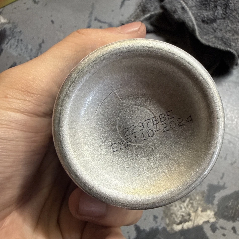 Protector solar deportivo Alba Botanica Cool SPF 50 spray refrescante transparente 6 OZ Check Bb Foto 2 de 2