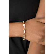 Paparazzi  Twinkle Twinkle Little STARLET - Gold Bracelet