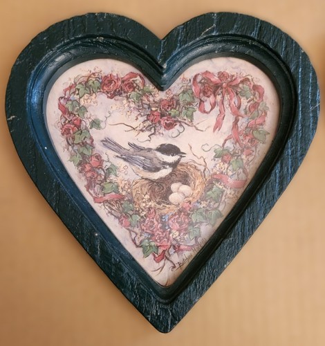 Pair (2) Home Interiors Birds In Green Heart Shape Frames Wall Plaques USA - Picture 2 of 5
