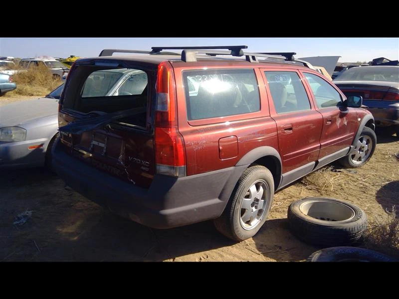 Conjunto de filtro de aire usado se adapta a: Volvo Serie 70 2001 con turbo exc. Modelo R US mar Foto 3 de 4