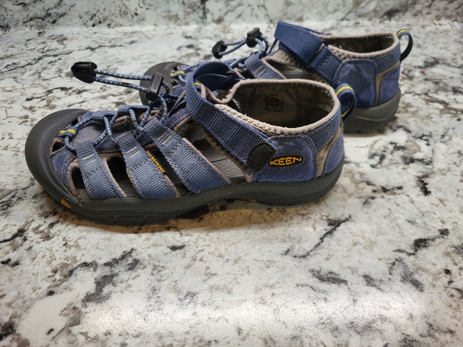 Scarpe sandali impermeabili KEEN Newport lavabili blu navy taglia 5