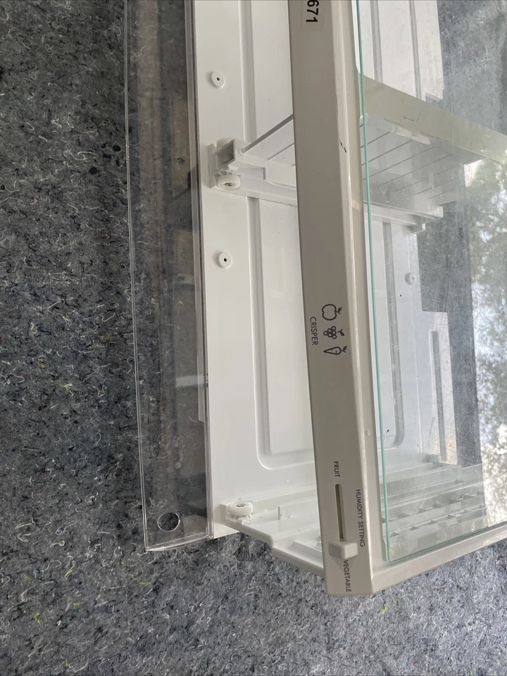 PIEZA CUBIERTA CAJÓN REFRIGERADOR KENMORE# MCK618804 Foto 4 de 4