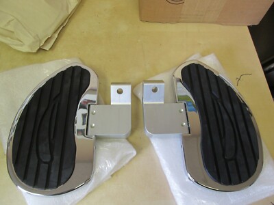 ROADKROME CHROME REAR PASENGER FLOORBOARD SET - SUZUKI VS800 INTRUDER + S50