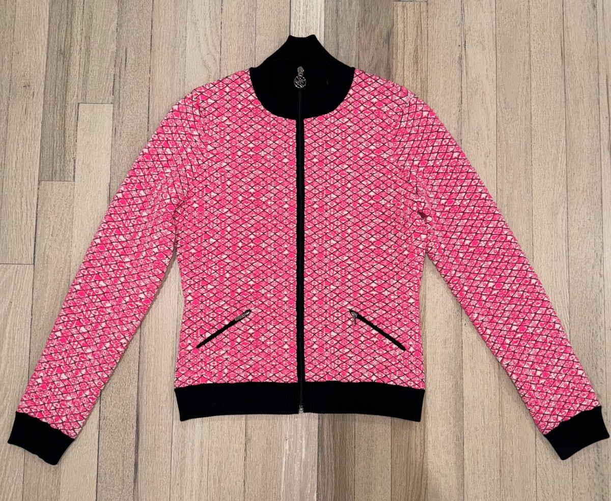 Chanel 19B Coco Neige Ski Pink Quilted Black Logo Wool Cardigan