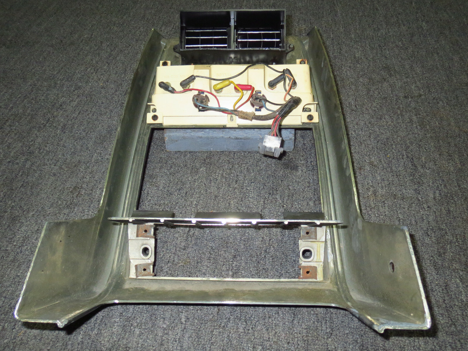 197173 Mustang Boss 351 Center Gauge Pod 71 Mach 1 Gauge Panel Deluxe