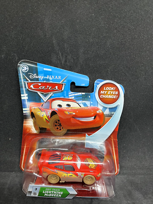 DISNEY PIXAR CARS DIRT TRACK LIGHTNING McQUEEN #3 LOOK MY EYES