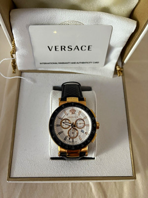 Versace Aion Herren Chronograph Quarz VA704 0014 Goldgehäuse Leder schwarz