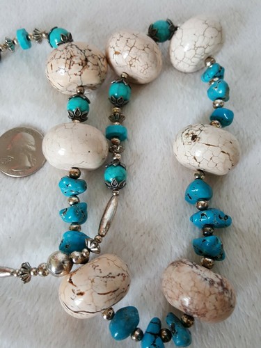Chunky Big Stone Beads & Turquoise Bead Strad Silver Tone Staitnment Necklace - Picture 10 of 10