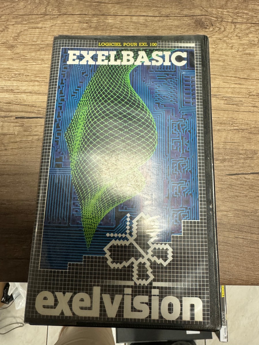 Exelvision EXL 100 . livre de 25 programmes