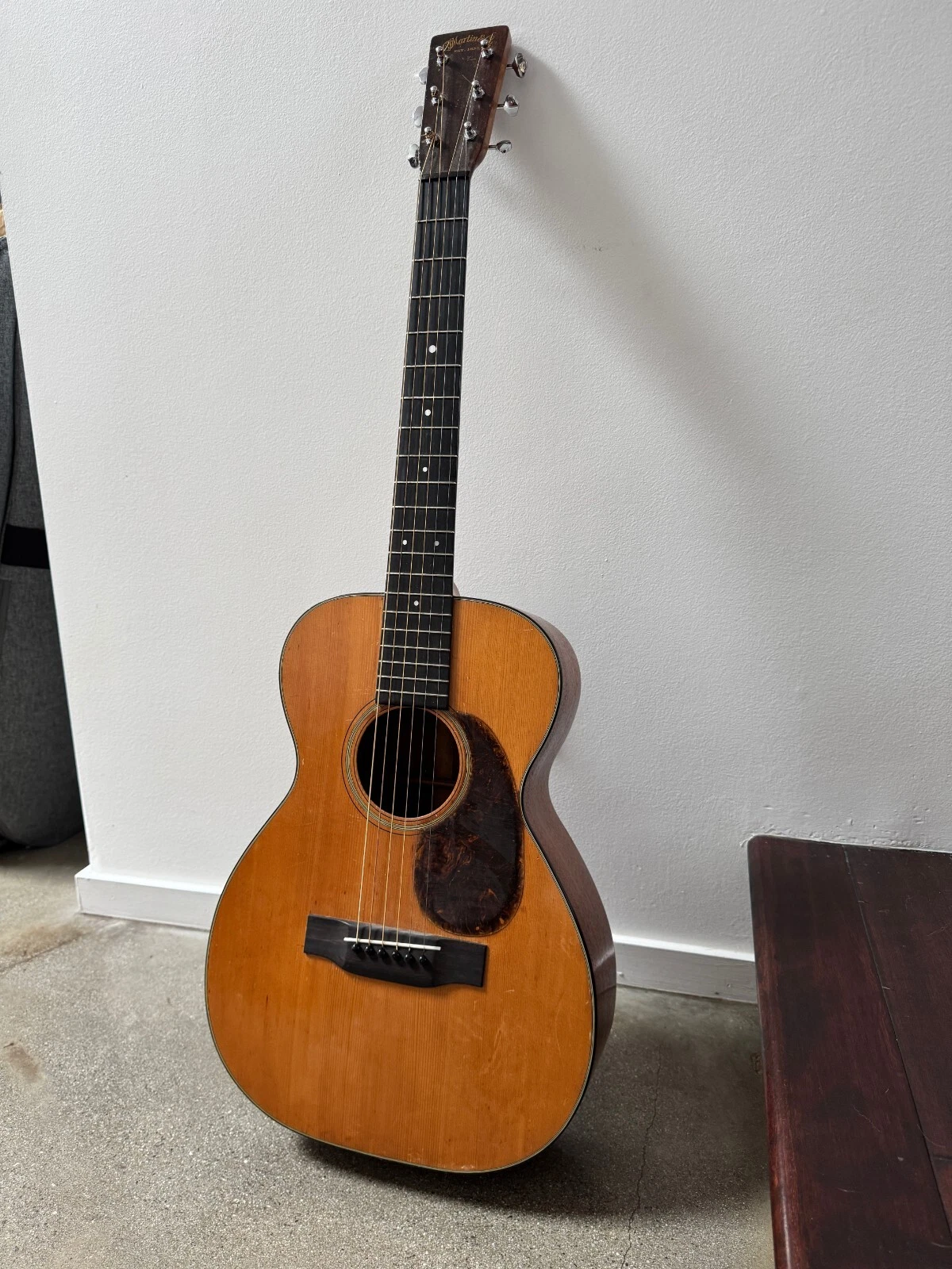 Picture 3 of 24