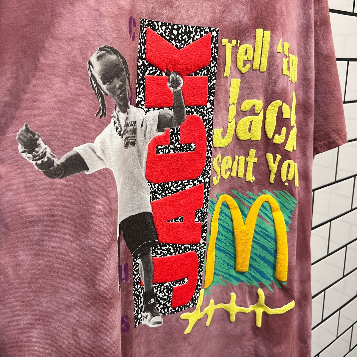 TRAVIS SCOTT CACTUS JACK X MCDONALDS JACK SMILE T-SHIRT TRAVIS SCOTT CACTUS JACK X MCDONALDS JACK SMILE T-SHIRT