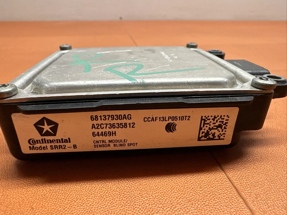 68137930AG | 2014 - 2015 DODGE DURANGO PUNTO CIEGO DERECHO MÓDULO DE ALERTA RR RH Foto 4 de 4