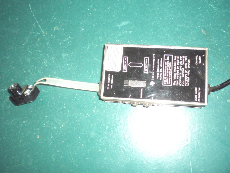 Texas Instruments TI-99/4A TI994A computer setup Parsec TI Invaders ...