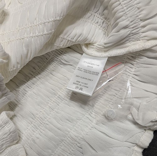 Astr The Label Anza White Puff Sleeve Smocked Peasant Top Size Large NWOT - Picture 6 of 10
