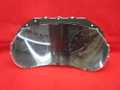 2019 Nissan Rogue Sport 2.0L Speedometer Instrument Gauge Cluster 86,652 Miles