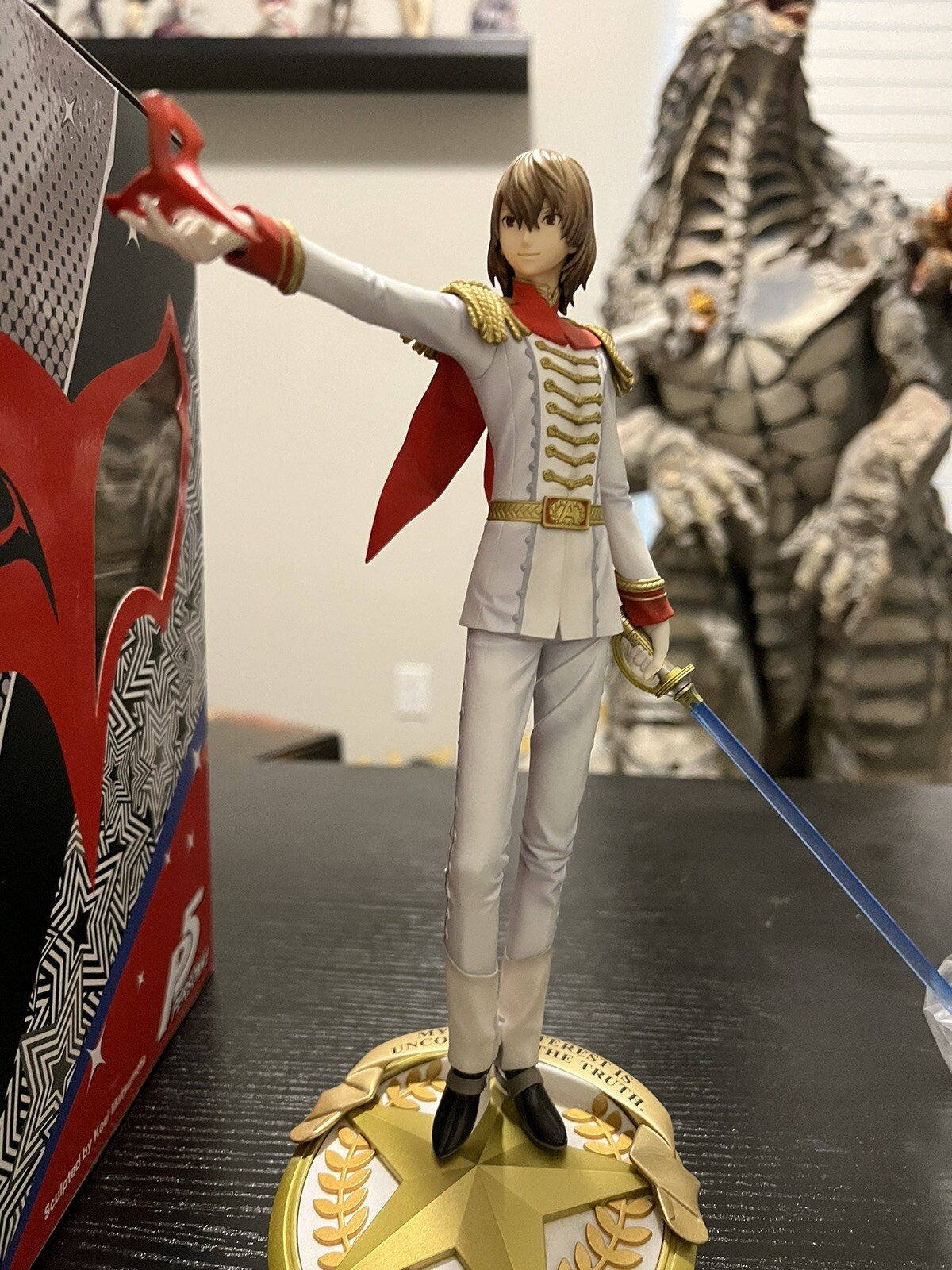 kotobukiya PERSONA 5 Akechi Goro Crow 1/8 PVC Preowned w Bonus Face