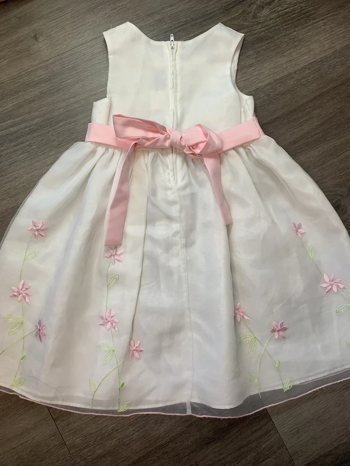Sophie Rose Dress white pink embedded flowers Size 4T Dress - Image 3 of 4