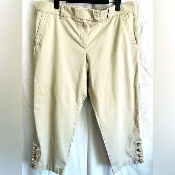 Ann Taylor Beige Capri Cropped Pants 12P Petite Midrise Cuffed Stretch