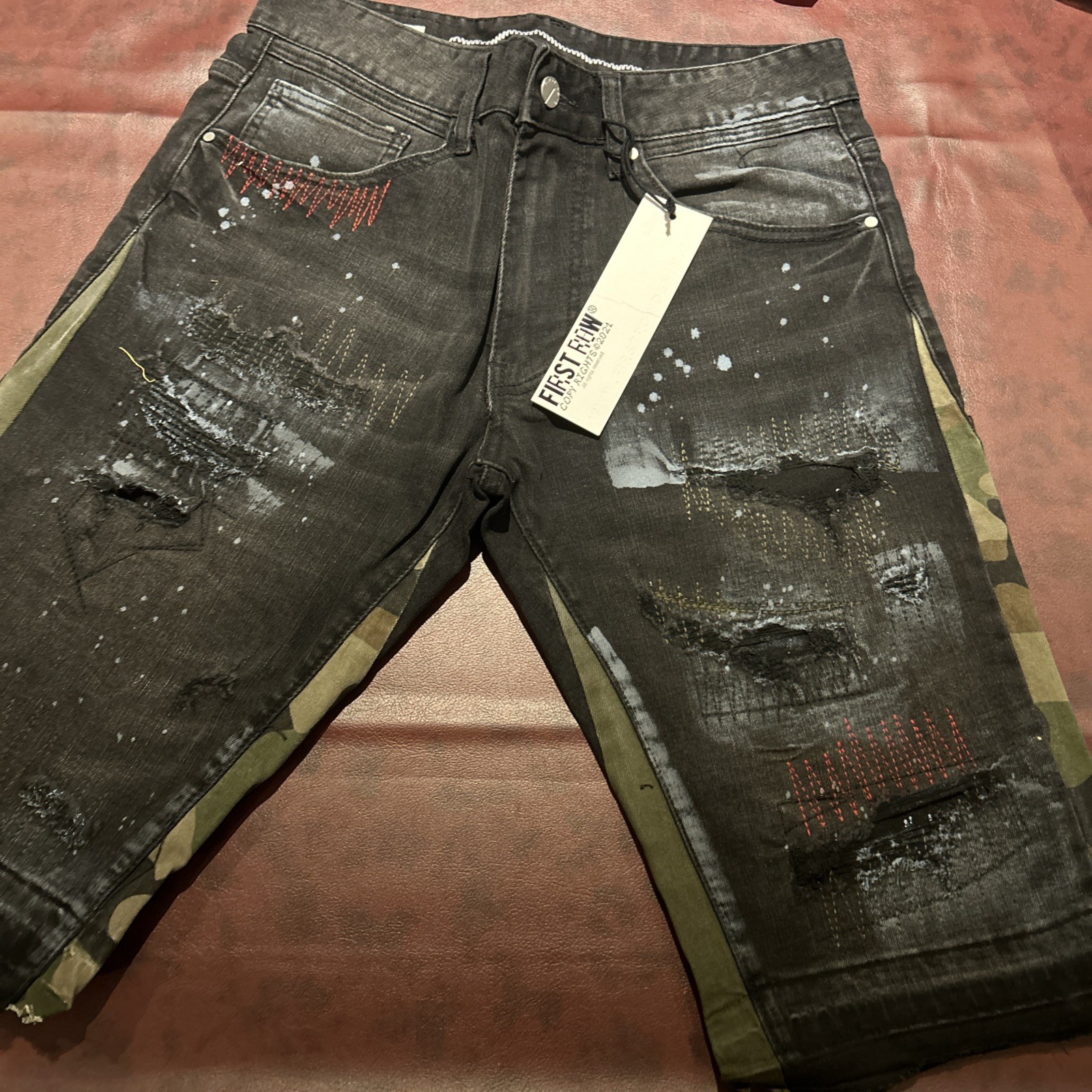 Prima fila pantaloncino jeans effetto invecchiato nero lavato e mimetico uomo taglia 30 nuovo con etichette
