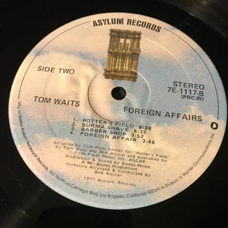 Tom Waits - Foreign Affairs Vinyl LP - 1977 First Press - Asylum 7ES-1117 VG+ - Image 4 of 4