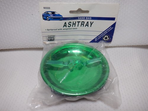 VINTAGE SAND BAG ASHTRAY~ CLASSIC GREEN WITH PLAID ~ NEVER USED.
