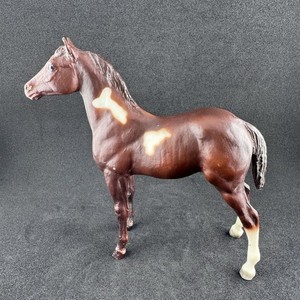 Breyer Paint Horse Standing Foal Brown Pinto • 1989/90 #809 6.75" Liver Chestnut