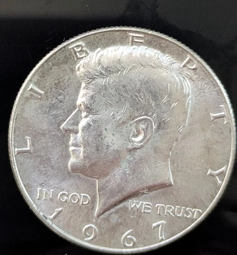 1965-1969 (5) Kennedy Half Dollars 40% Silver Great condition