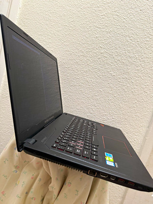 ASUS ROG Strix GL753VD 17.3in i7-7700HQ GTX 1050 16GB 1TB+256GB (used)