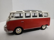 Maisto 125 Volkswagen Van Samba Diecast In Great Condition Pinkwhite