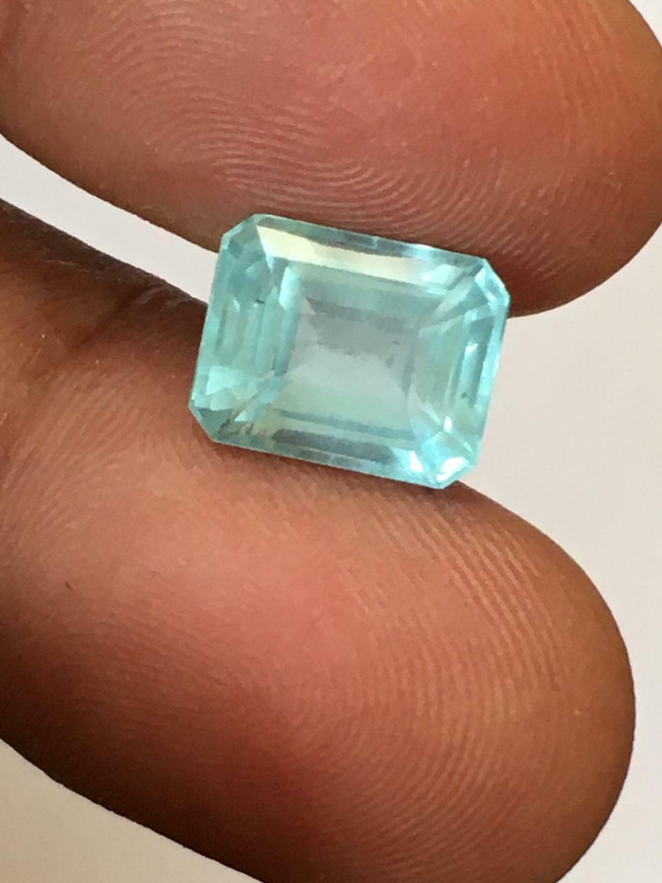 Foto 1 di 9