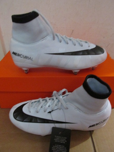cr7 astro turf boots junior