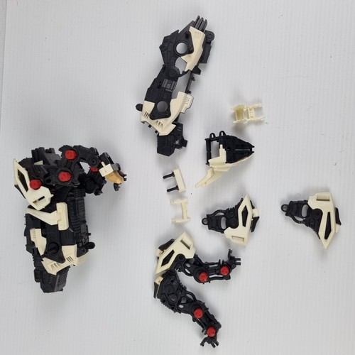 Massive Zoids Parts lot including 15 Motors, TOMY, Monster, Fantasy, Models, VGC - Picture 15 of 19