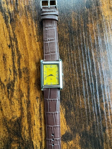vintage Seiko Slim Tank Quartz Men Gold Dial Dark Brown leather Dress Watch