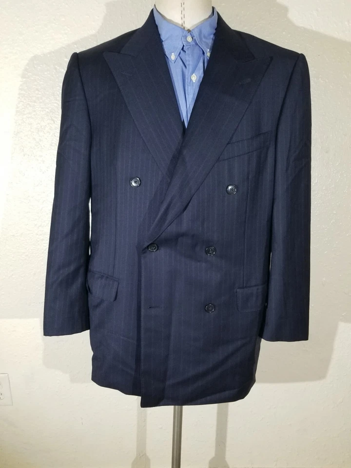Ermenegildo Zegna Double Breasted Navy stripe 2pc Suit 44R Jacket Pants 36 X 33 - Image 3 of 4