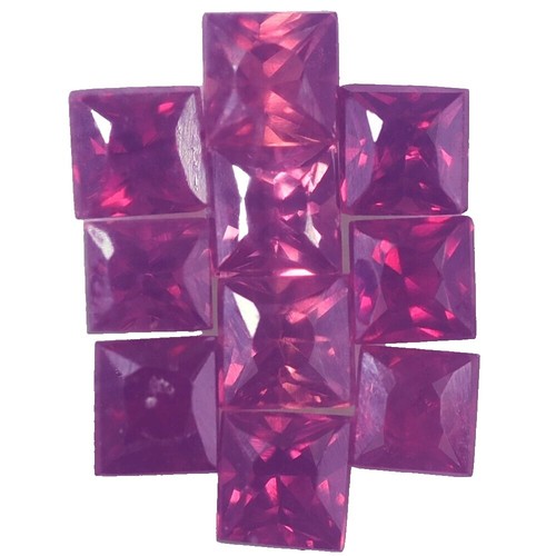 RARE !! SAPHIR POURPRE ROSE DE TANZANIE : 3.8 mm