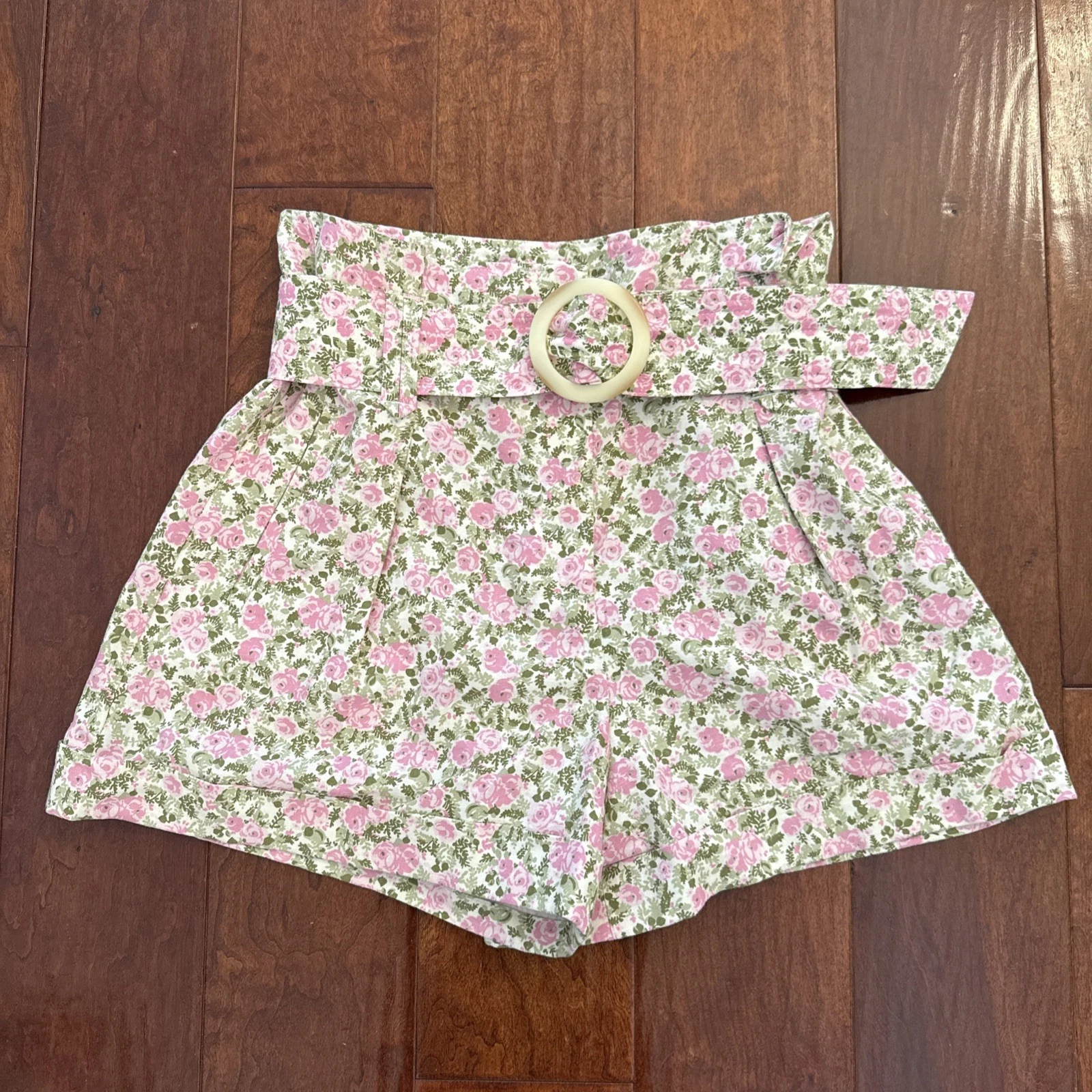 EUC Sezane Shorts Size 38 Pink And Cream Floral, Linen Cotton Blend
