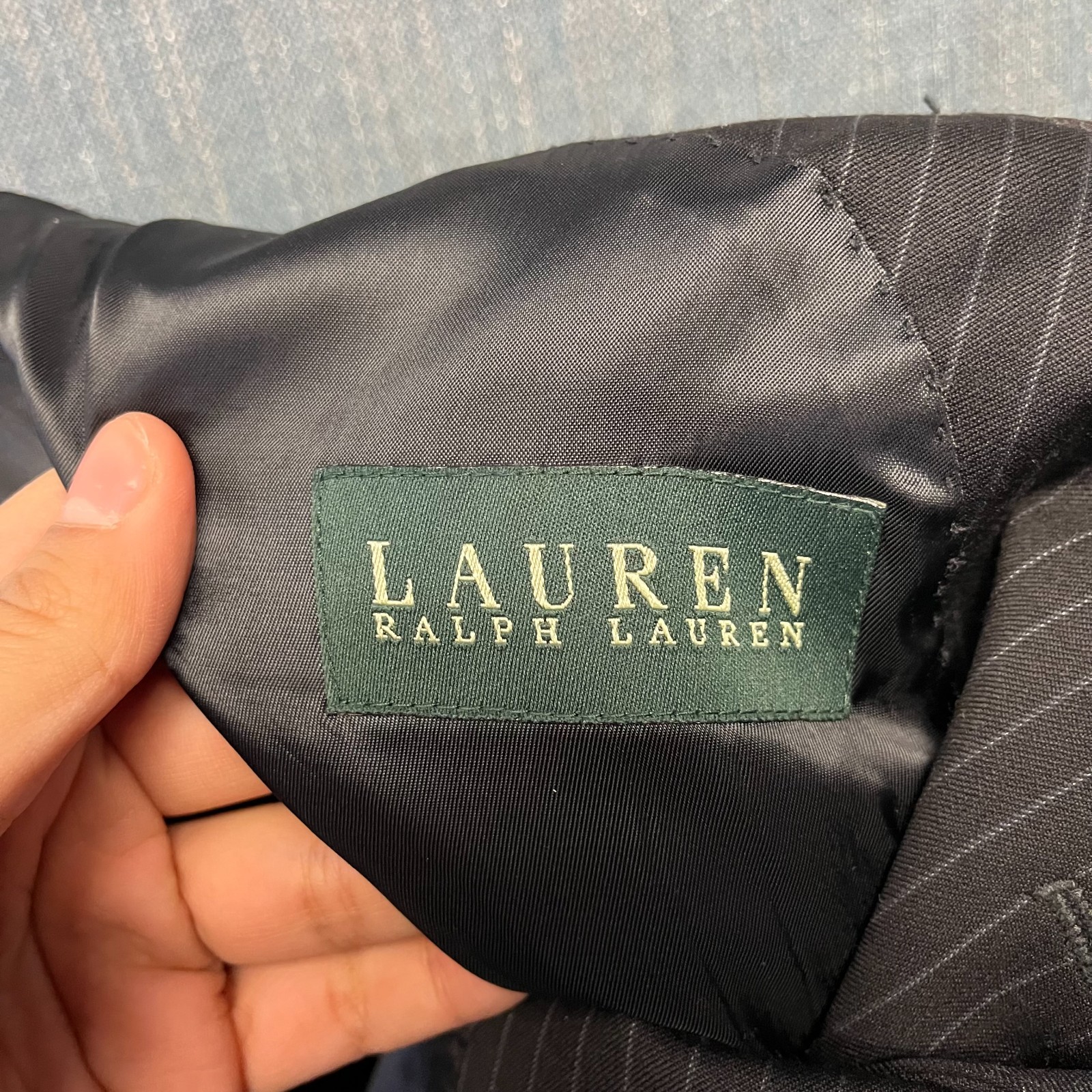 Lauren Ralph Lauren Men's Pinstripe Suit Size42R Black 2 Button Pleated 100%Wool thumbnail 11