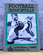 CLASSIC FOOTBALL IMMORTALS CARD HOF 1966 CLYDE (BULLDOG) TURNER CHICAGO BEARS
