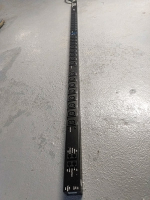 Eaton Pulizzi Intelligent Power Controller 30 outlet fully managed power bar