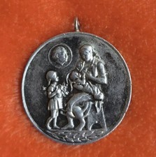 Vintage Bulgarian Socialist Motherhood Medal NRB – Communist Era Collectible