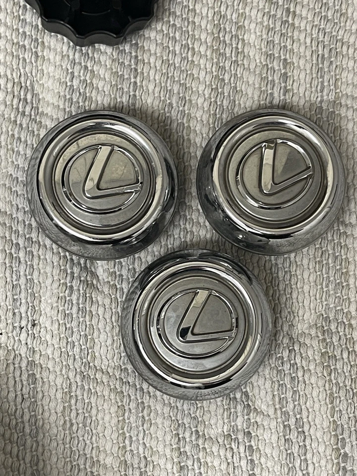 LEXUS GS300, GS400, GS430 OE ALLOY WHEEL CHROME CENTER CAP SET 42603-30480 - Image 2 of 4