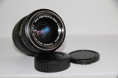 Getestetes SMC Pentax M 40-80mm f/2.8-4 Zoomobjektiv mit Makro - K Mount. Etwas Pilz
