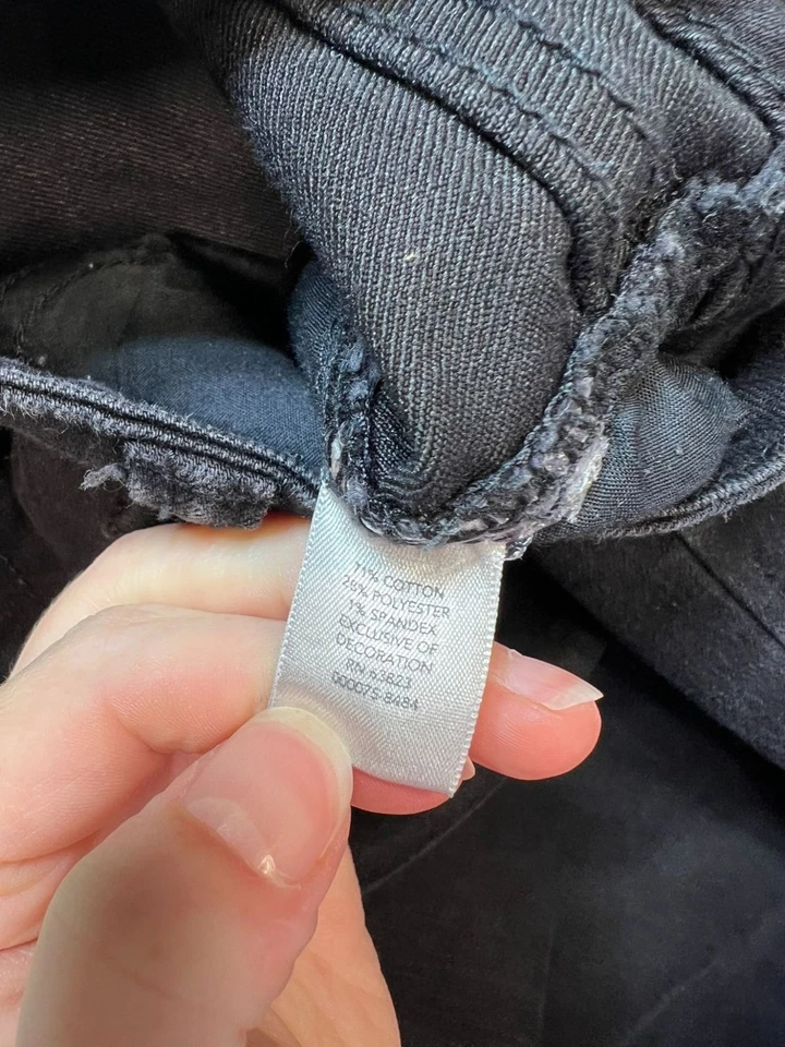 Christopher & Banks 女式靴型牛仔裤 10 码黑色刺绣口袋 — 第 4/4 张图片