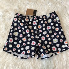 NWT  35 North Face Girl Shorts Floral Navy Size XL