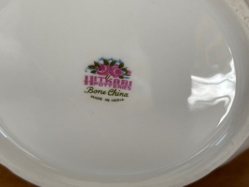 Vintage Hitkari Potteries Bone China Tea Pot Pink Floral Cottagecore Teapot - Picture 6 of 8