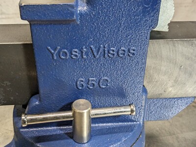 Yost Tradesman Bench Vise w/ Swivel Base and Pipe Jaws 6-1/2