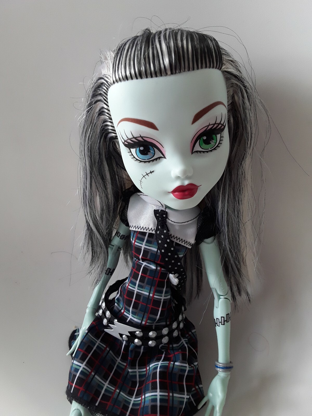 monster high frightfully tall ghouls frankie stein doll